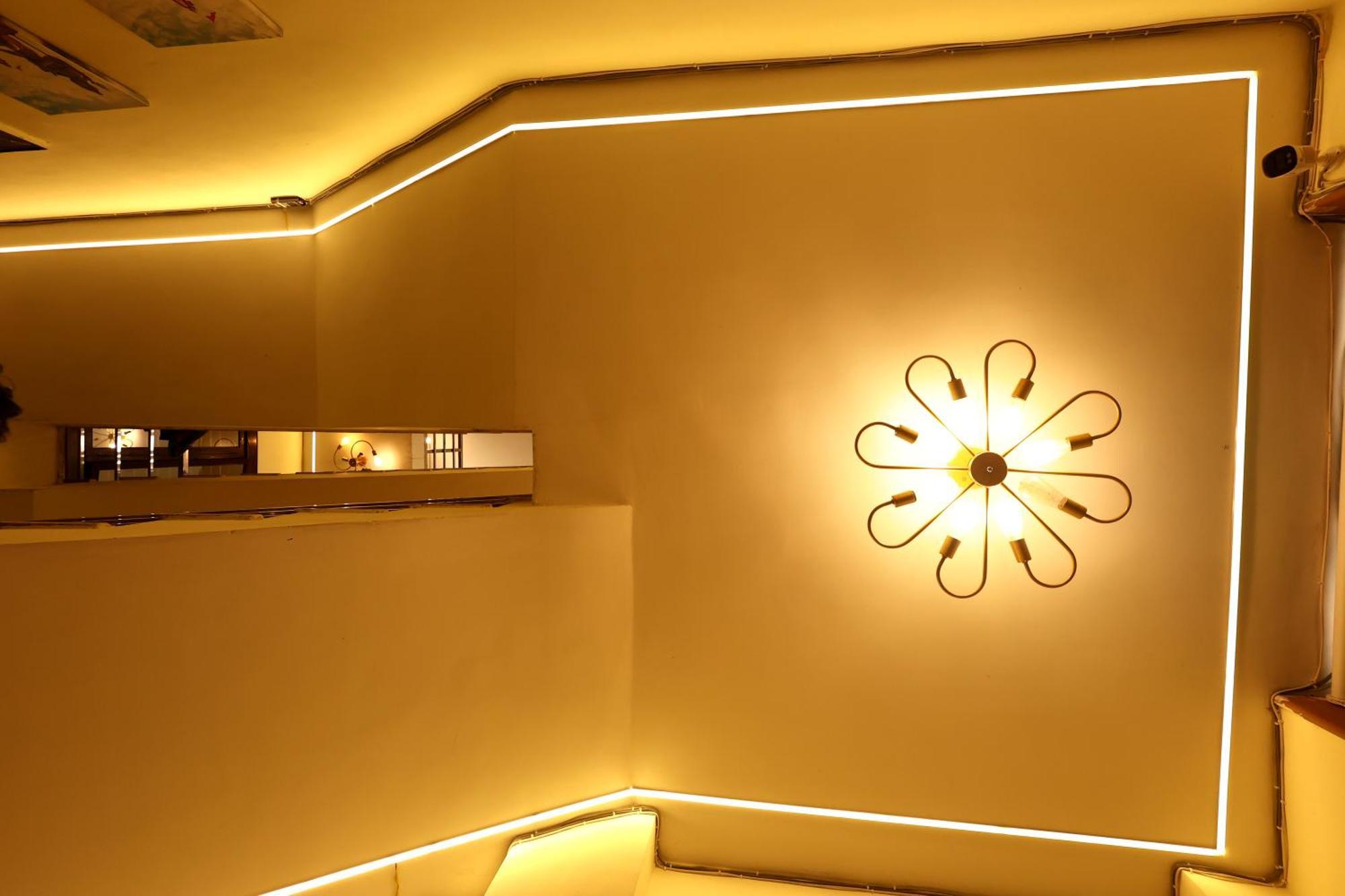 Appartamento Shivalayaa - The Divine Abode Agra  Esterno foto