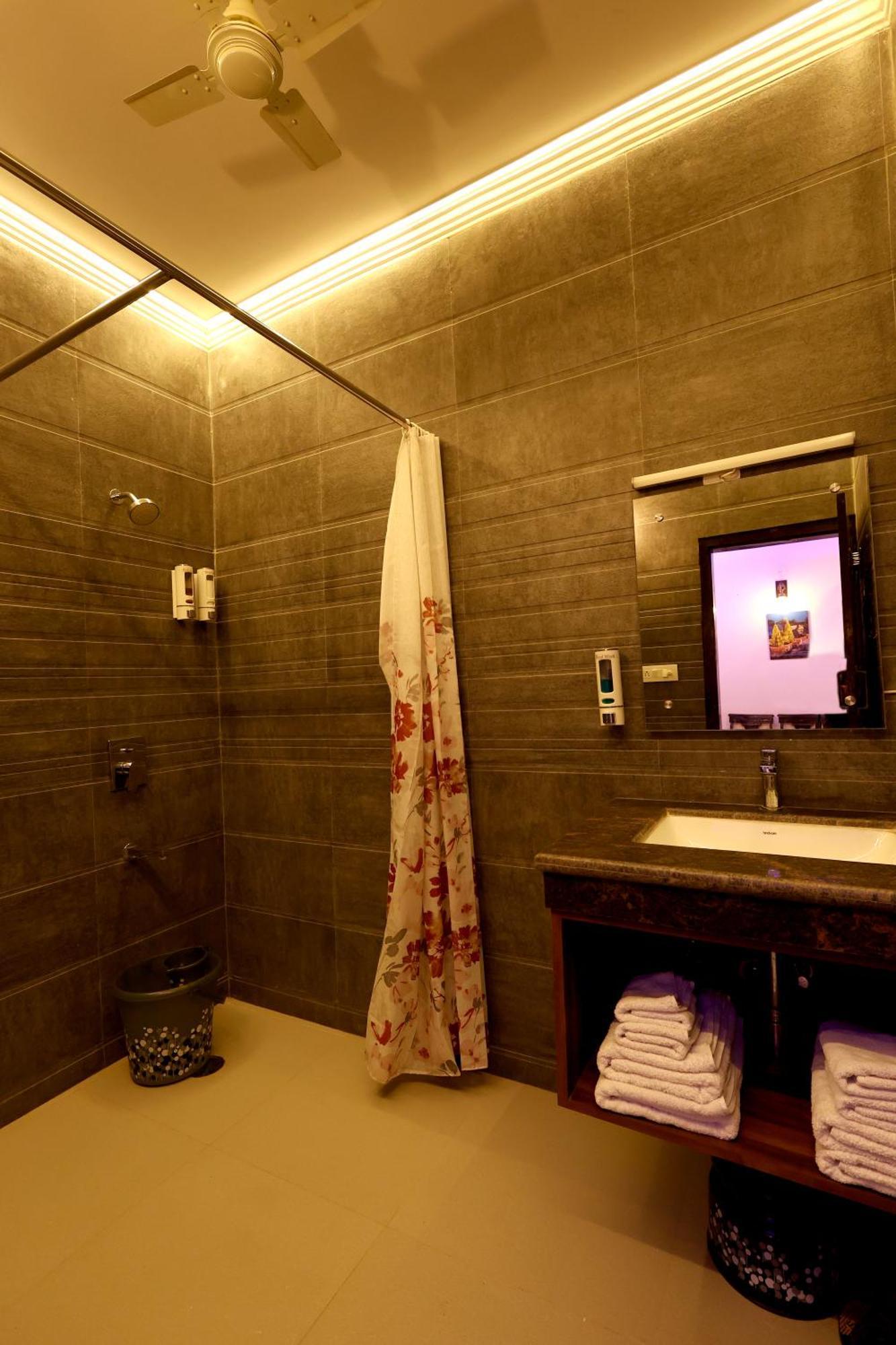 Appartamento Shivalayaa - The Divine Abode Agra  Esterno foto